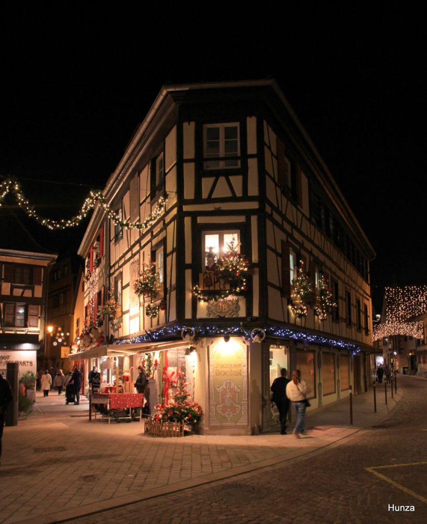 Illuminations de Noël, place André Neher à Obernai