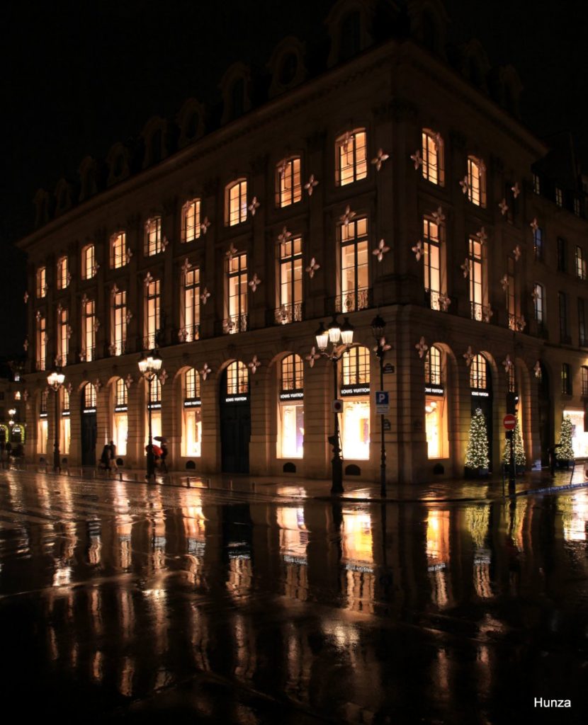 Illuminations de Noël Paris, Maison Louis Vuitton place Vendôme