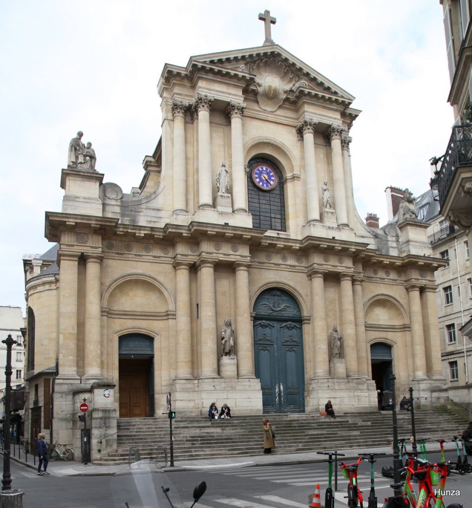 Façade de l’église Saint-Roch rue Saint-Honoré, Paris
