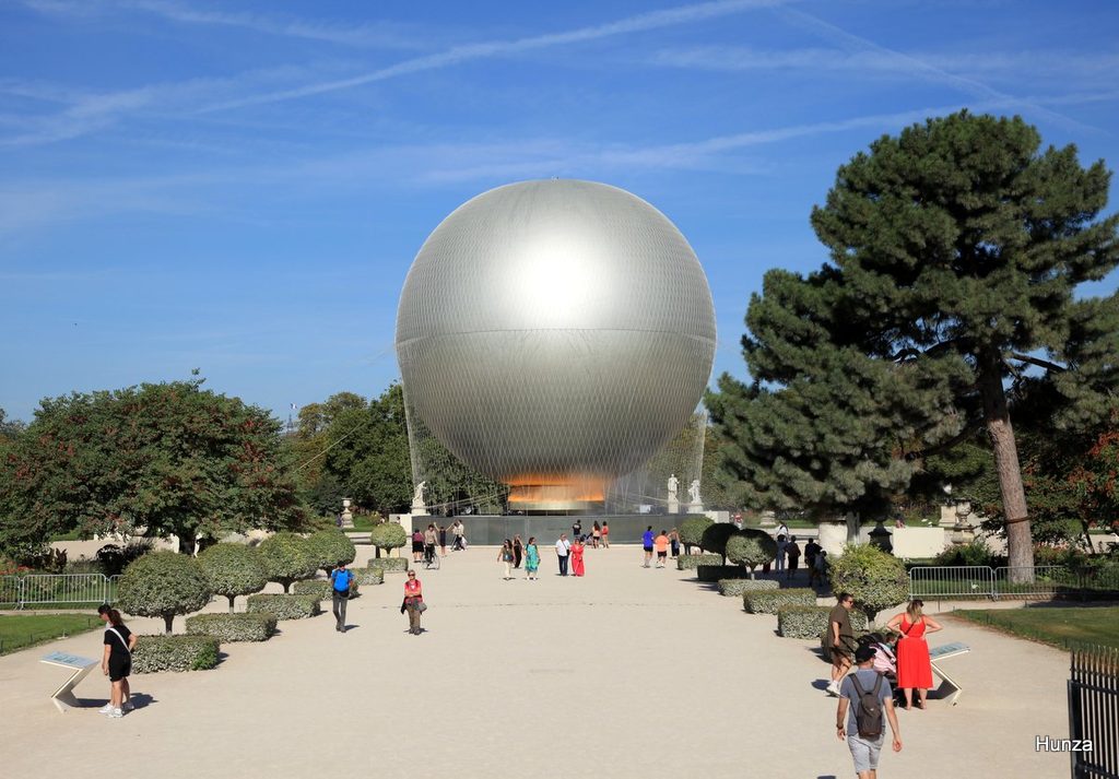 Vasque olympique de Paris 2024 dans les jardins des Tuileries