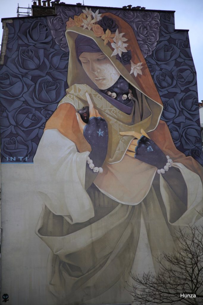 "La Madre Segular", fresque murale réalisée par l'artiste de rue Inti à Paris 13e arrondissement