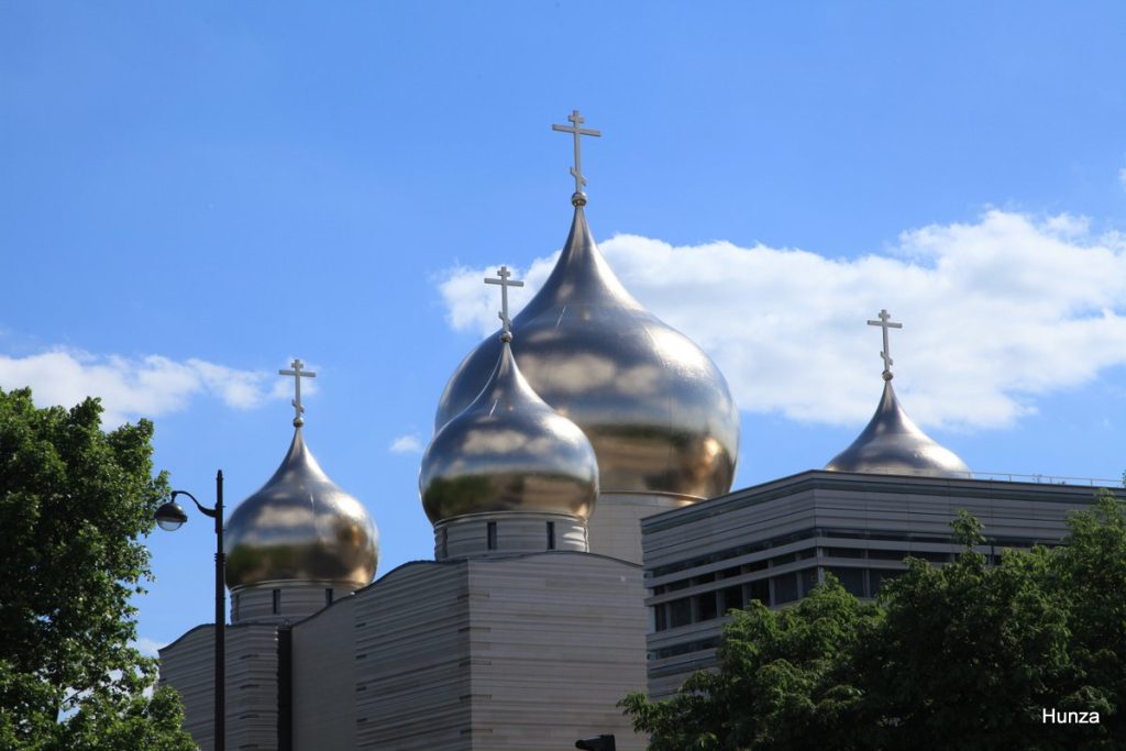 Cathédrale orthodoxe russe de la Sainte-Trinité dans le 7ème arrondissement de Paris