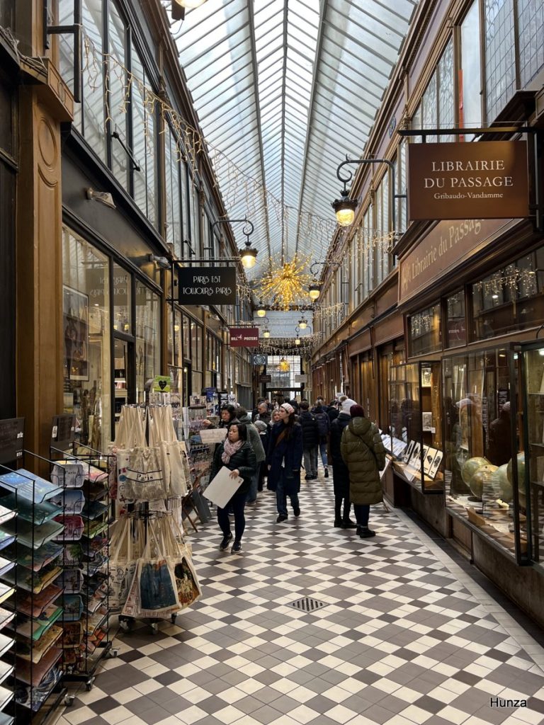 Passage Jouffroy dans le 9e arrondissement de Paris