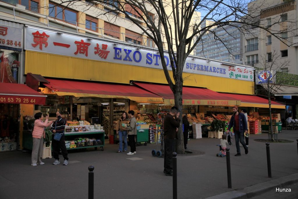 Magasins asiatiques dans l'avenue de Choisy à Paris 13e