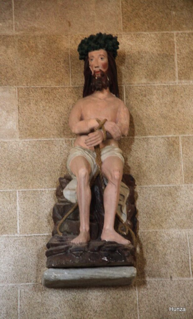Statue du Christ aux liens dans l'église de Brélévenez de Lannion