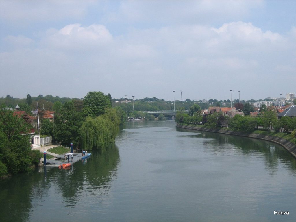 Île Fanac vue depuis le pont de Joinville sur la Marne
