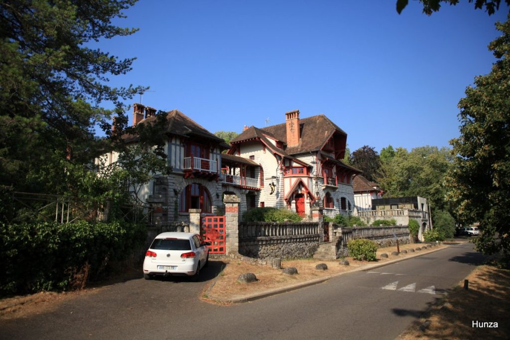 Villa "Le Clos Barbeau", une "affolante" à Bois-le-Roi sur les bords de Seine