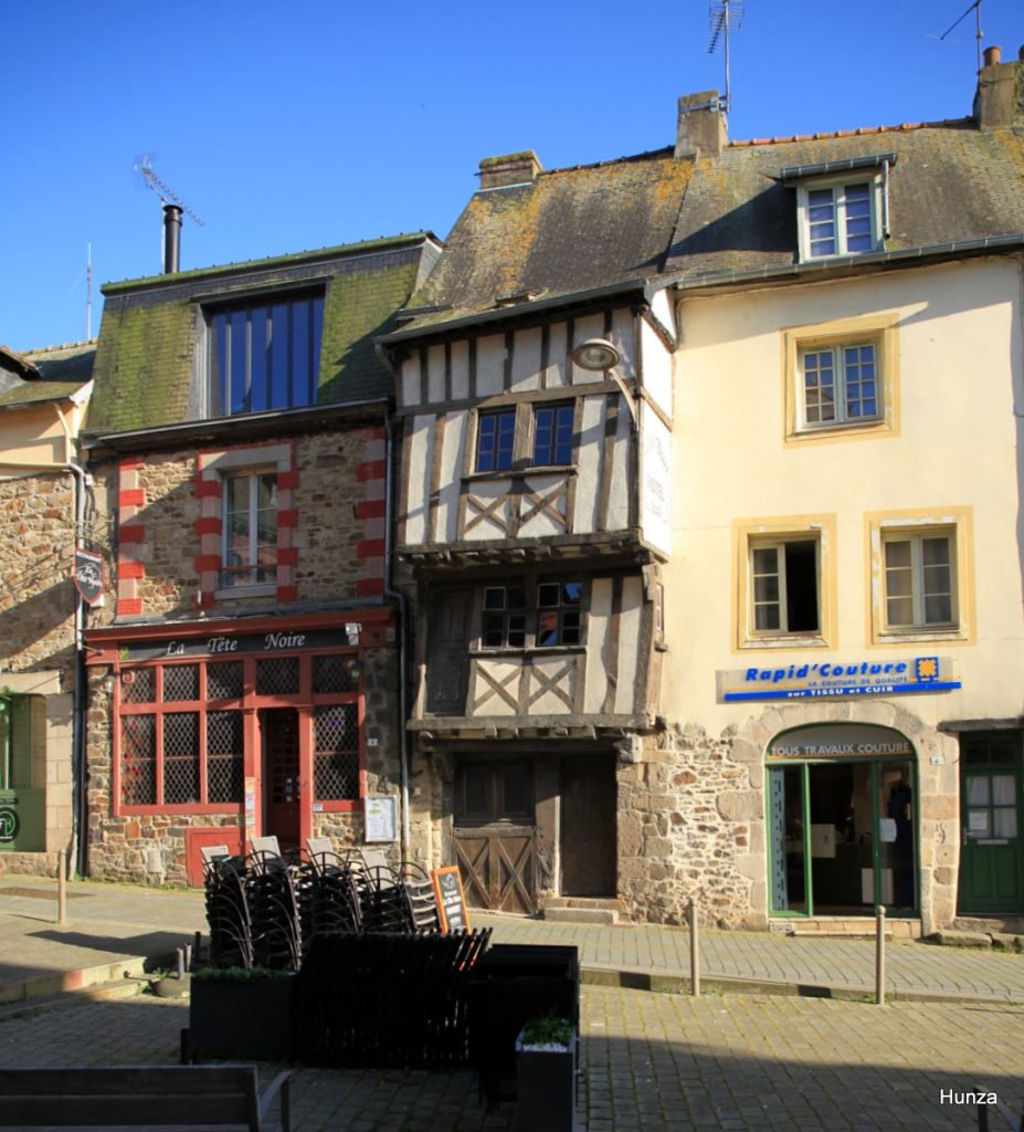 Maison du XVIIe siècle place du Martray à Lamballe