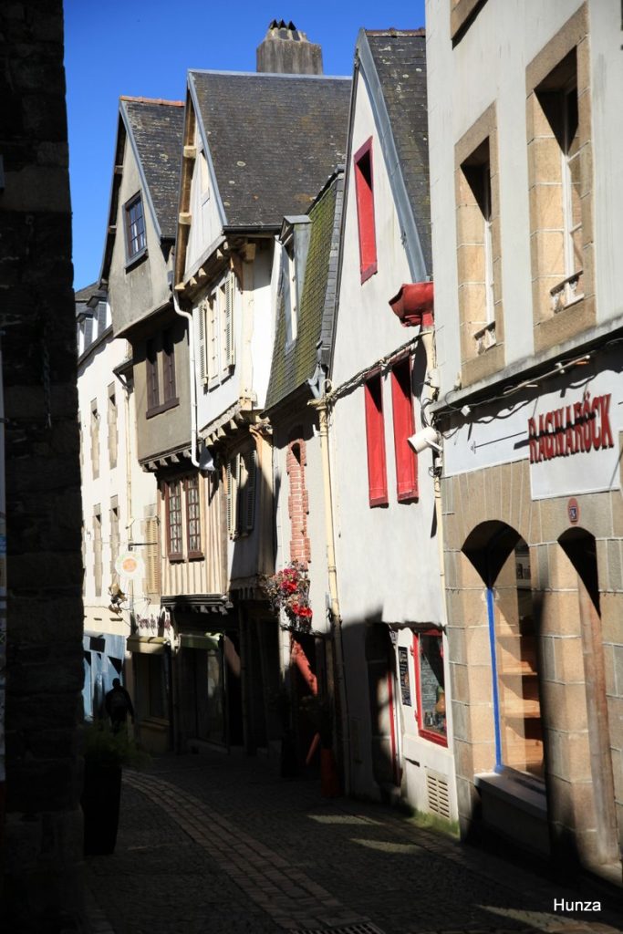 Rue du Mur à Morlaix dans le centre historique