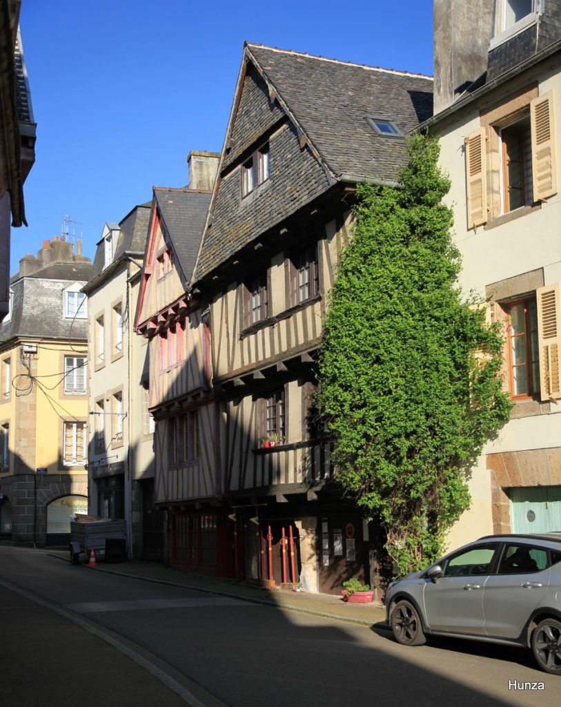 Maisons à pans de bois dans la rue Basse à Morlaix