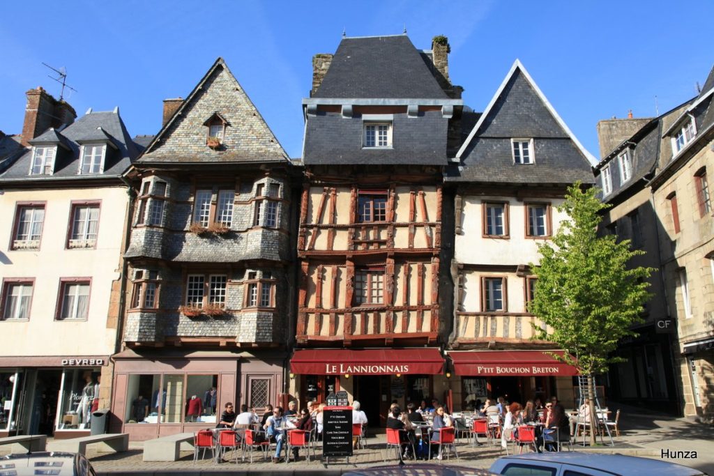 Place du Général Leclerc à Lannion 