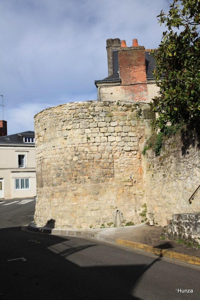 Tour des anciennes fortifications d’Azay-le-Rideau