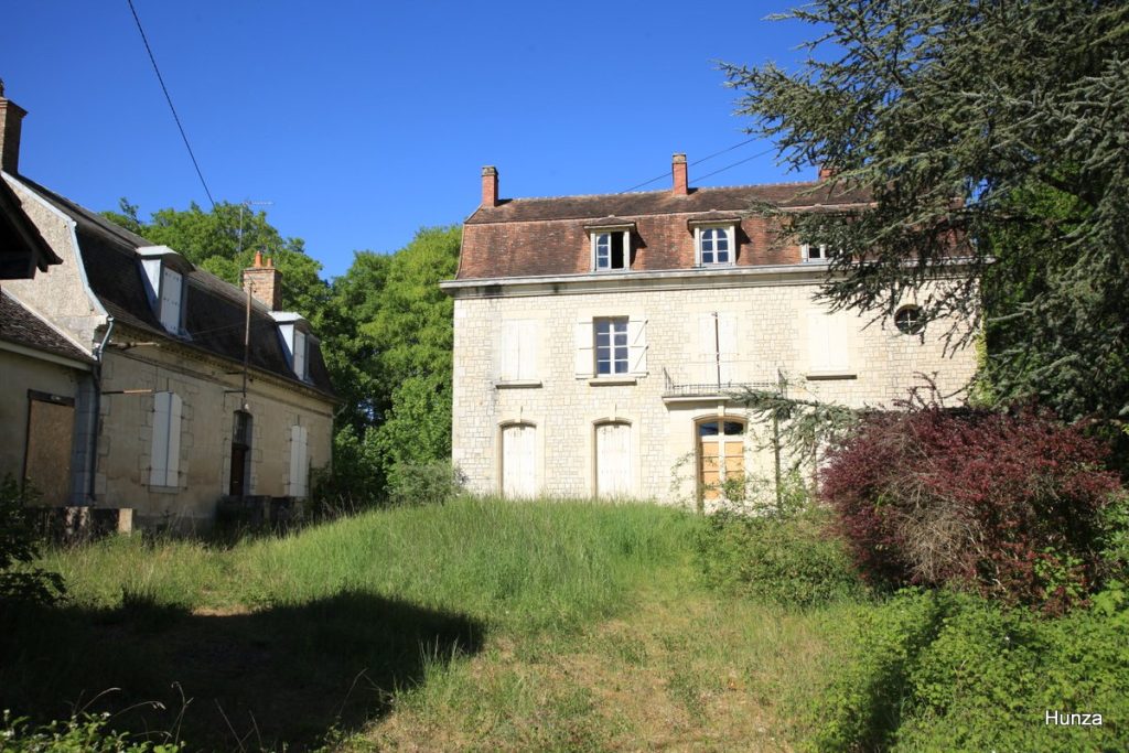 L'ancien hôtel du canal et la maison de l'éclusier à Saint-Mammès