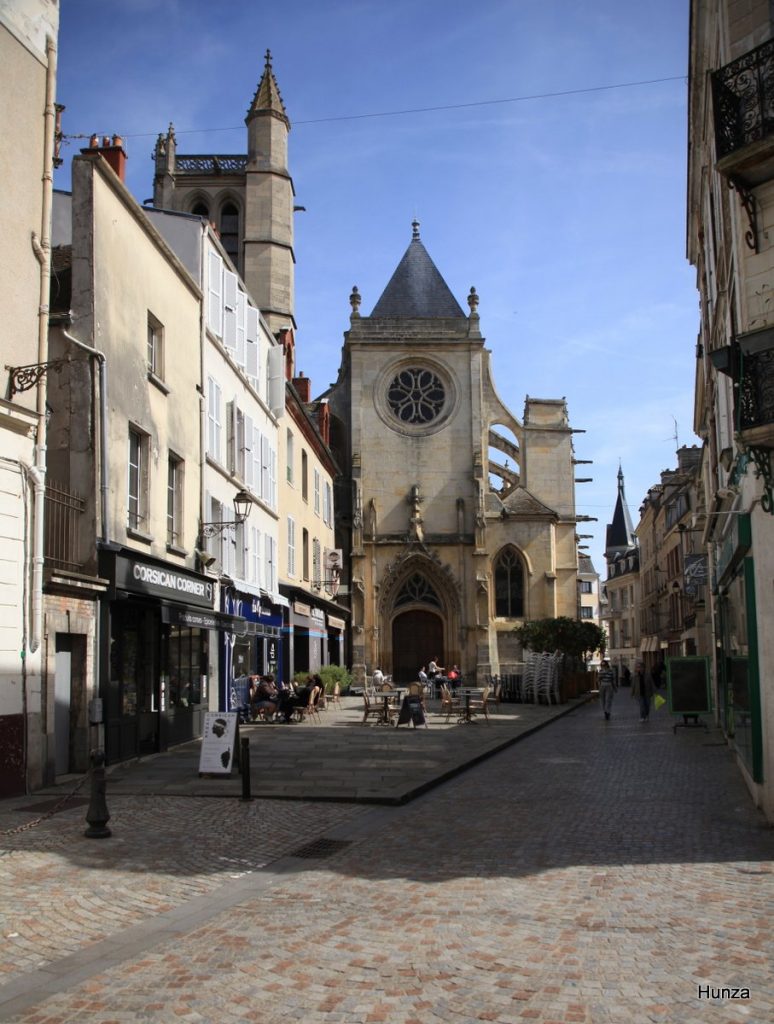 Église Saint-Aspais de Melun de style gothique flamboyant
