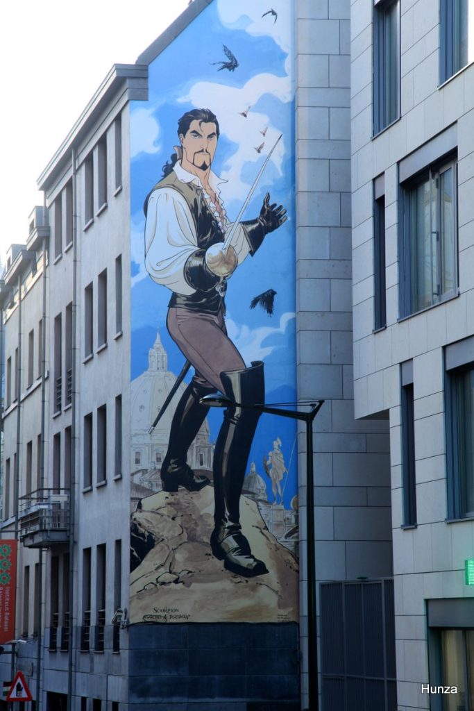 Fresque murale le scorpion de Marini et Desberg dans la rue Treurenberg à Bruxelles