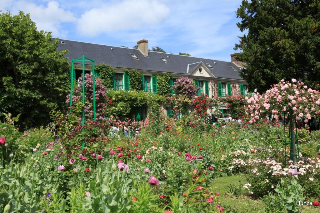 Maison de Claude Monet à Giverny et son jardin fleuri