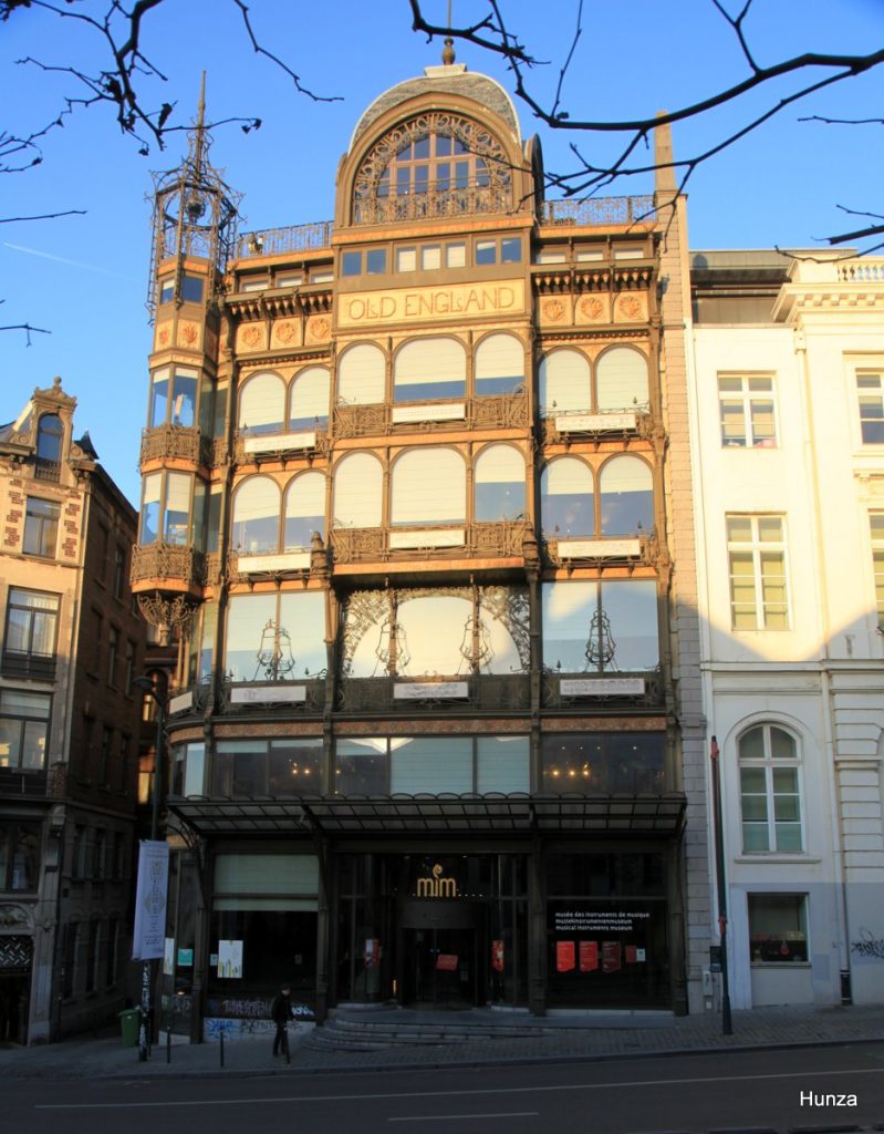 Le bâtiment old england dans lequel est installé le musée des instruments de musique de Bruxelles