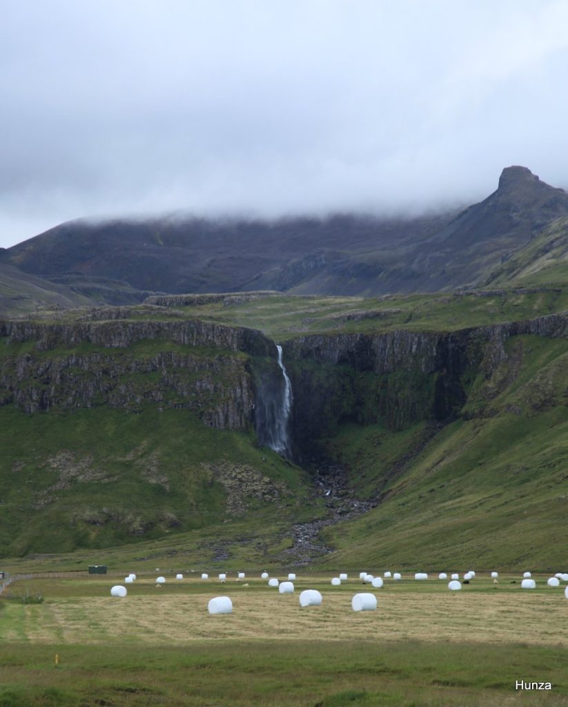 Cascade Grundarfoss près de Grundarfjörður en Islande
