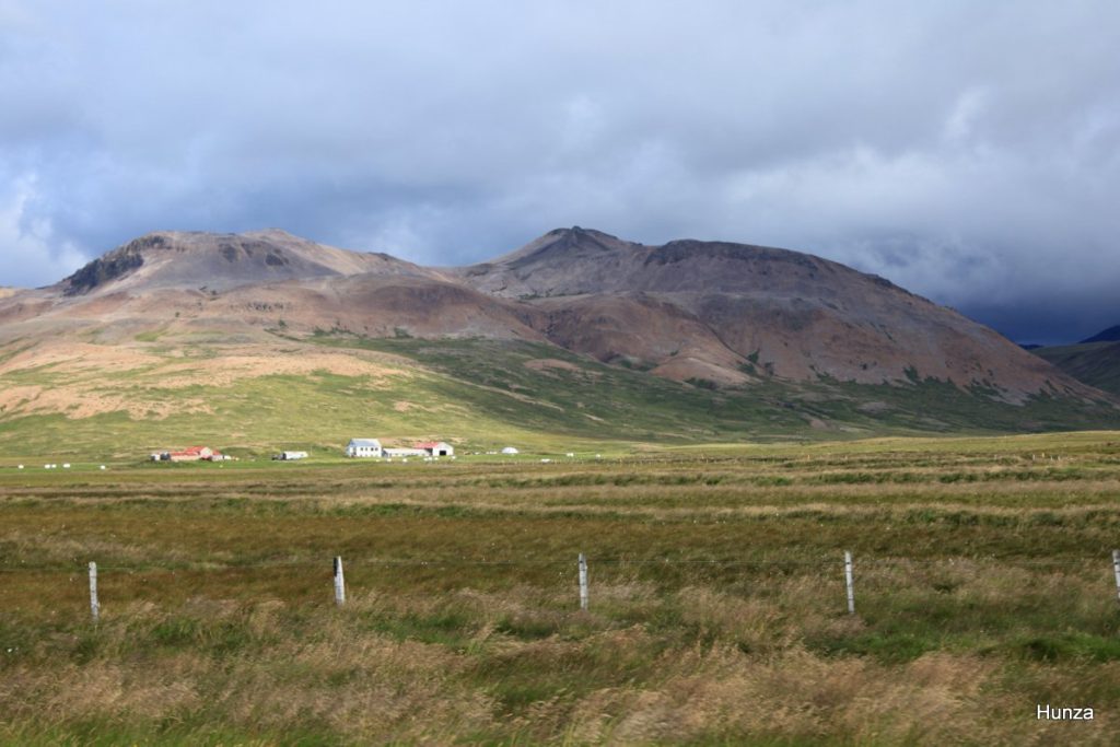 Montagne Drápuhlíðarfjall en Islande