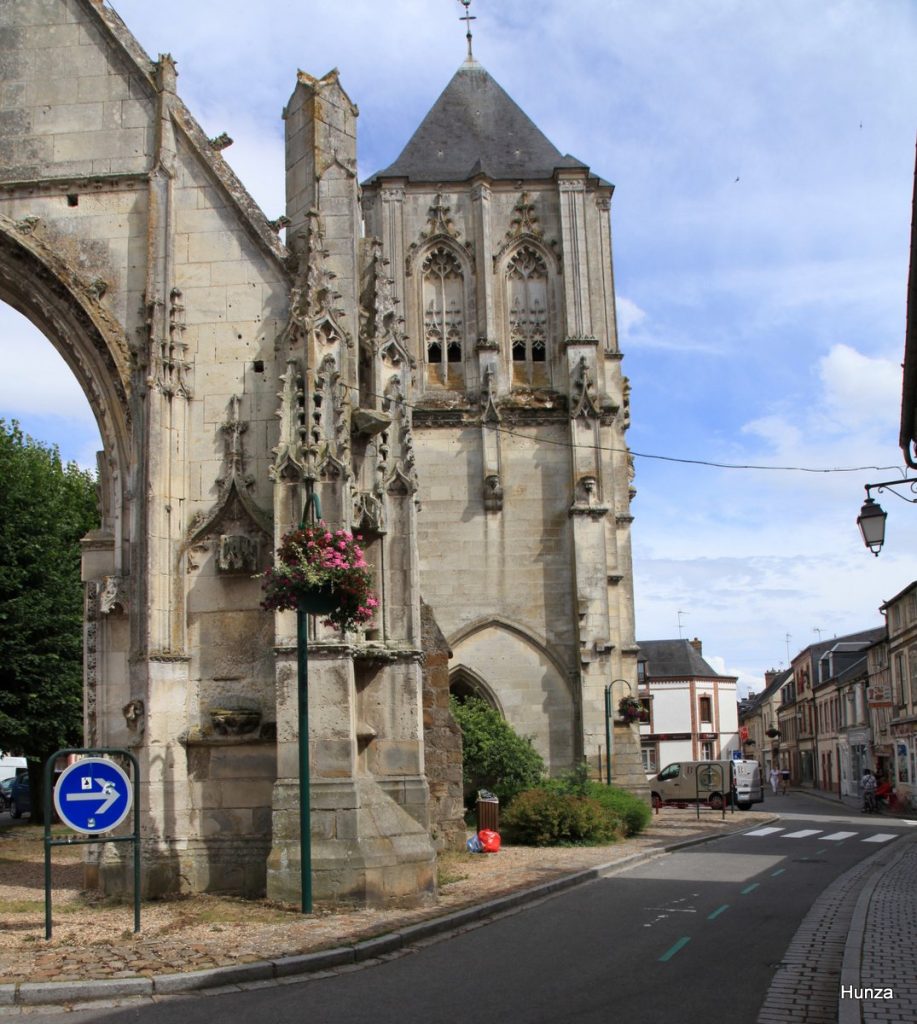 Vestiges de l'ancienne église Saint-Jean à Verneuil-sur-Avre