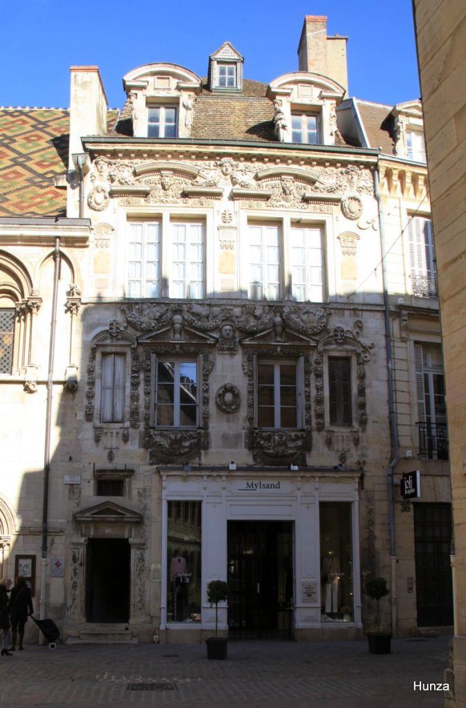 Façade Renaissance de la Maison Milsand rue des Forges à Dijon