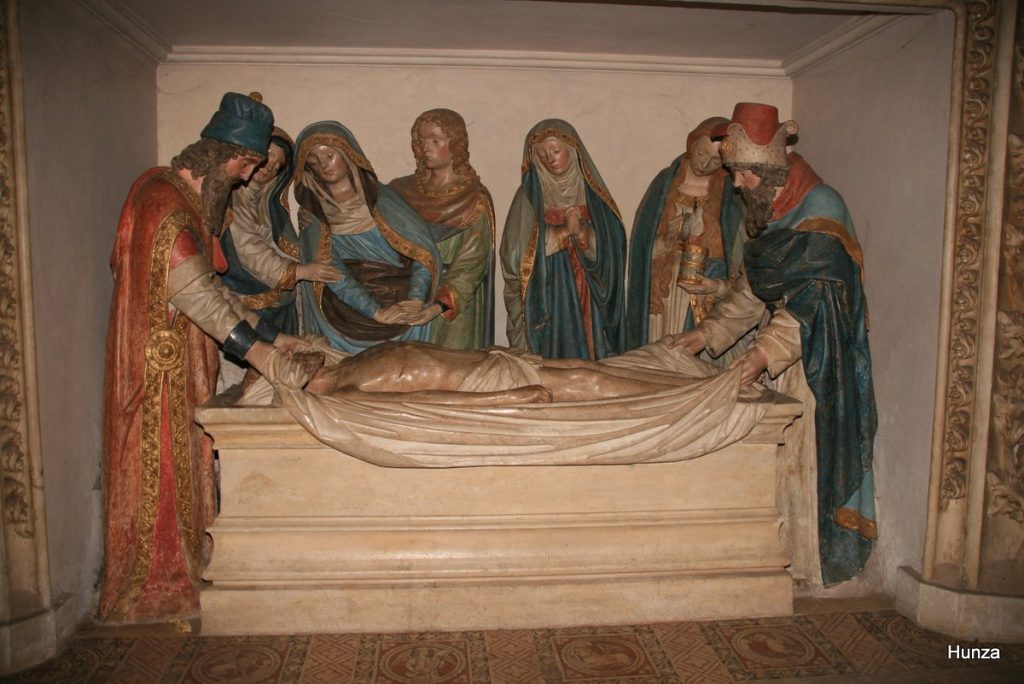 Mise au tombeau dans l'église Sainte-Madeleine de Verneuil-sur-Avre