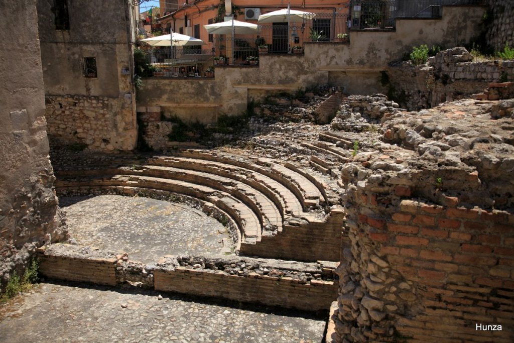 Vestiges de l'Odéon romain de Taormine