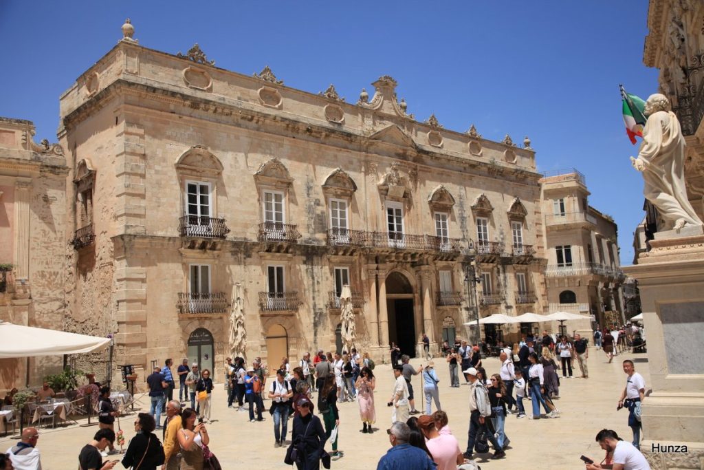 Palais Beneventano del Bosco sur la Piazza Duomo à Syracuse