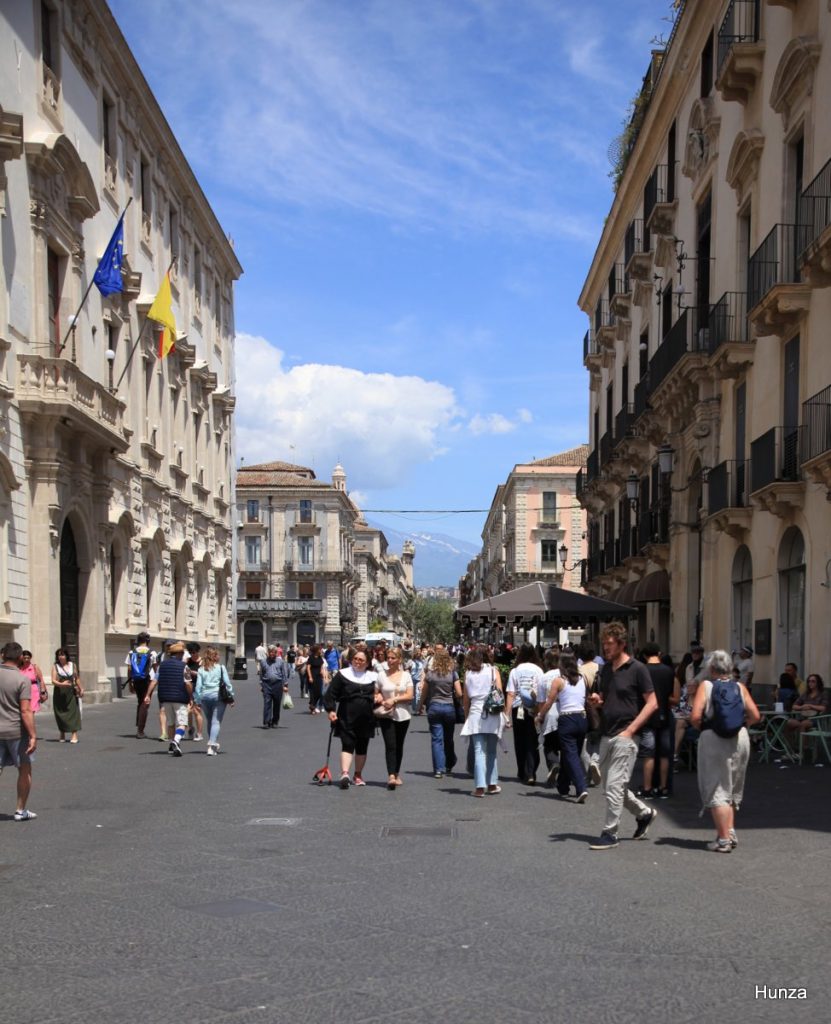 Via Etna à Catane