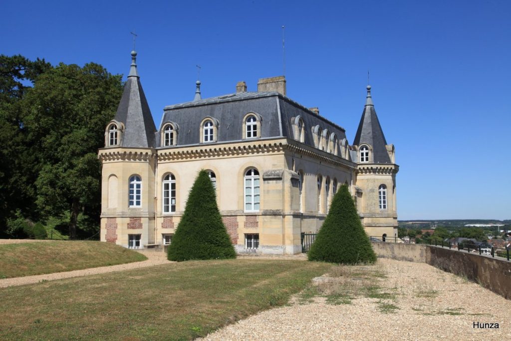 Maison Philidor dans le domaine royal de Dreux