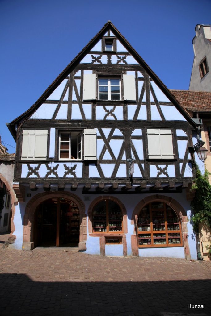 Maison à colombages du tonnelier Hans Binder, rue du Général de Gaulle à Riquewihr