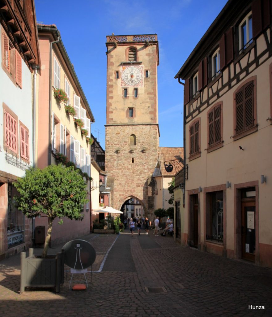 Tour des Bouchers, ancienne porte fortifiée de Ribeauvillé en Alsace