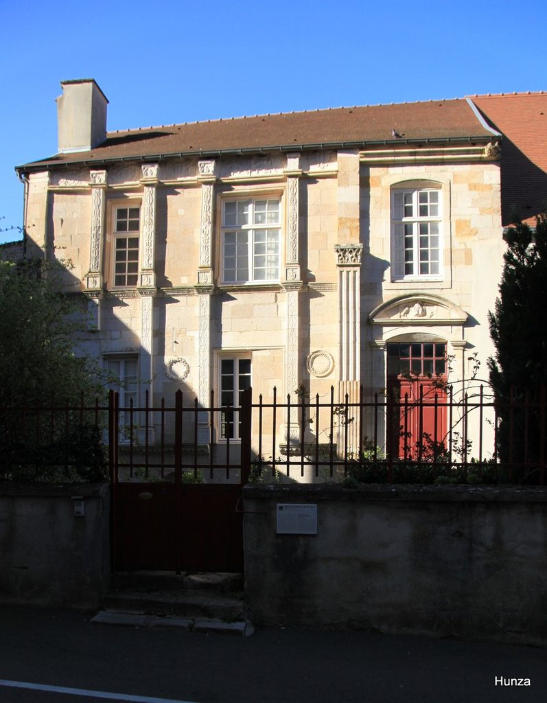 Hôtel de Roze à Langres, façade Renaissance