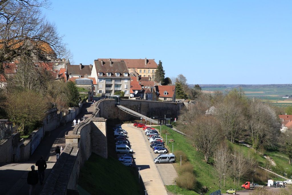 Remparts de Langres, chemin de ronde côté est