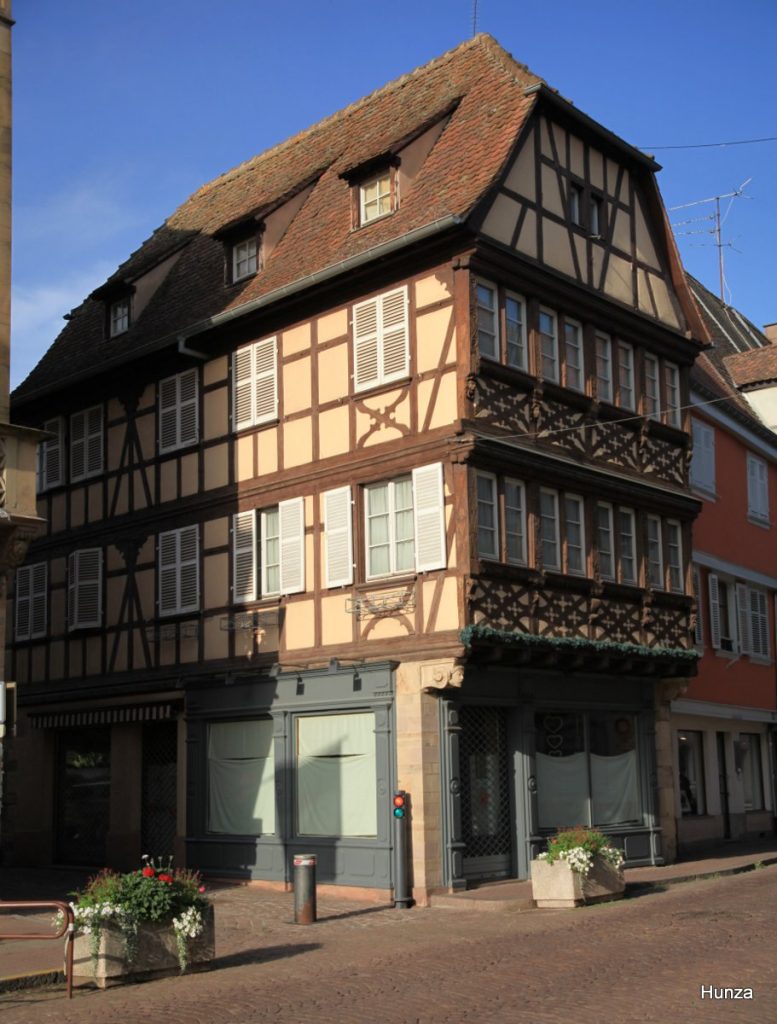 Maison à pans de bois du début du XVIIe siècle au 61 rue du Général Gouraud à Obernai