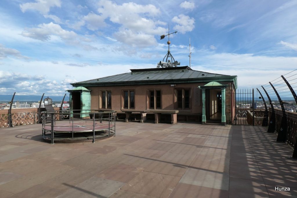 Maison du veilleur sur la terrasse de la cathédrale de Strasbourg