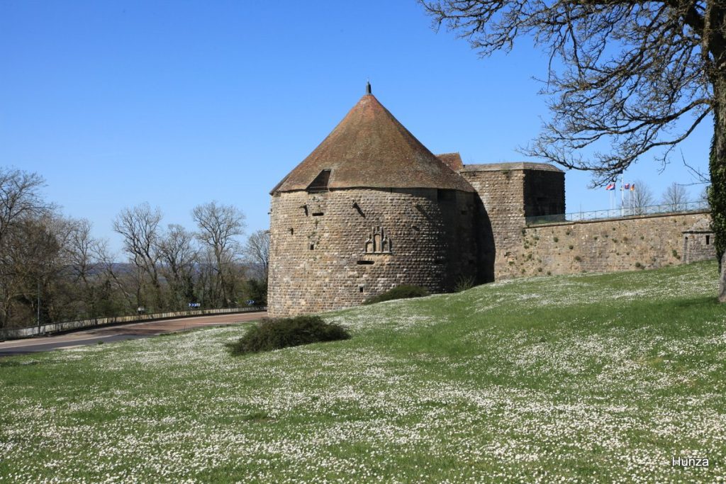 Tours de Navarre et d’Orval à Langres