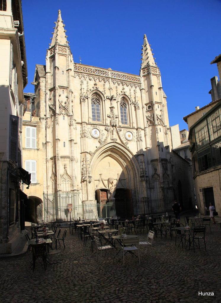 Basilique Saint-Pierre à Avignon