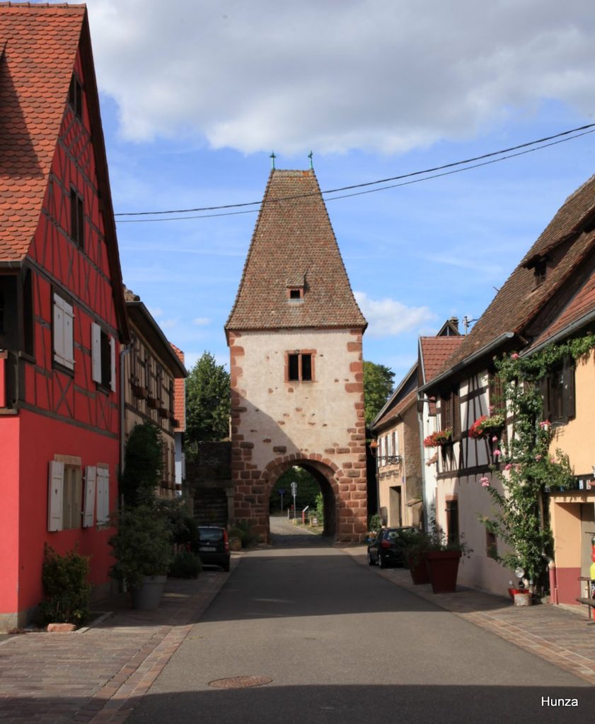 Porte arrière ou Aftertor de Boersch et maisons alsaciennes