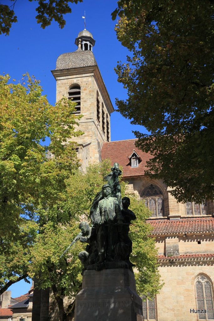 Clocher de l’abbatiale Saint-Sauveur à Figeac