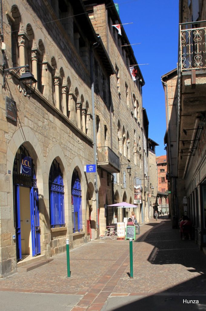 Commanderie des Templiers - Hôtel Médiéval à Figeac