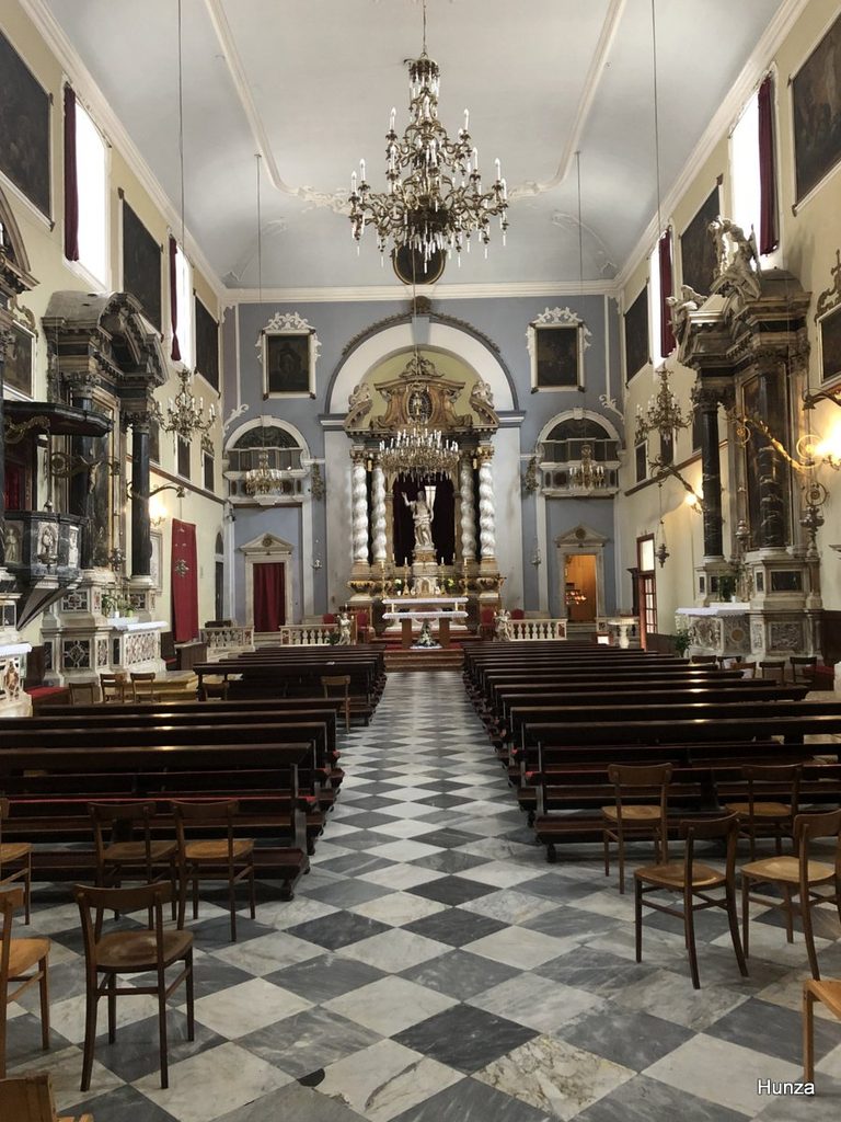 Intérieur de l'église franciscaine de Dubrovnik