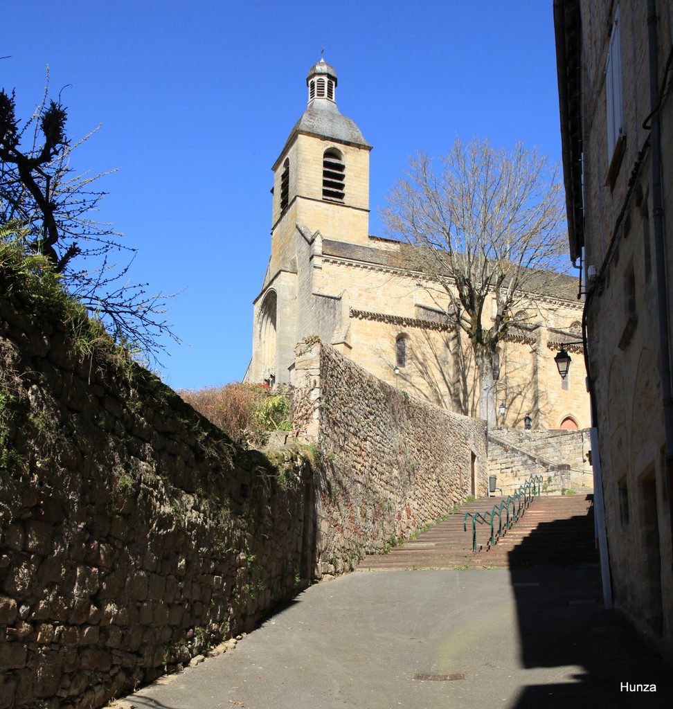 Église Notre-Dame-du-Puy à Figeac