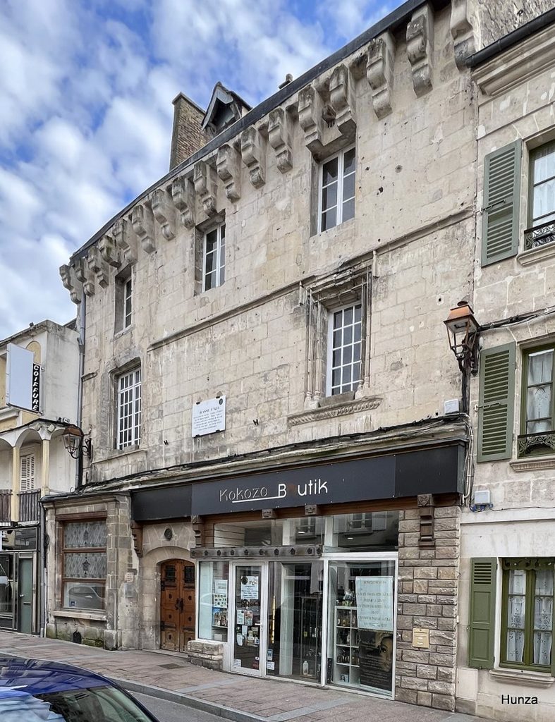 Ancien Hôtel d'Orléans ou Maison Jeanne d'Arc au 17 rue Jeanne-d'Arc à Crépy-en-Valois