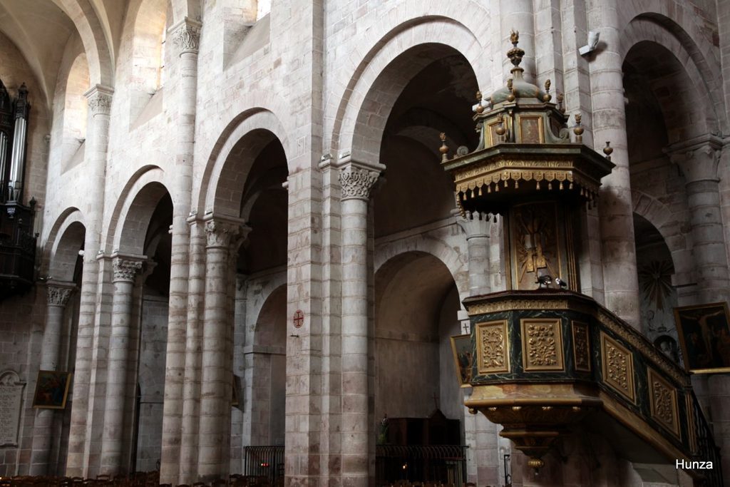 Intérieur de l'église Saint-Amans à Rodez