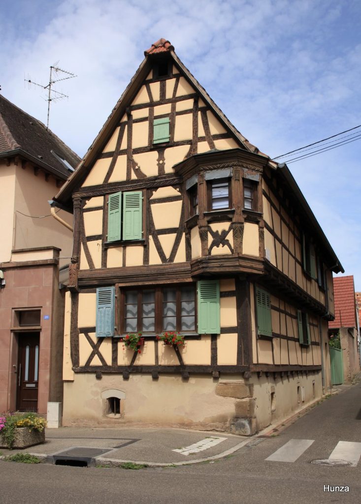 Maison classée avec oriel en bois à Rosheim