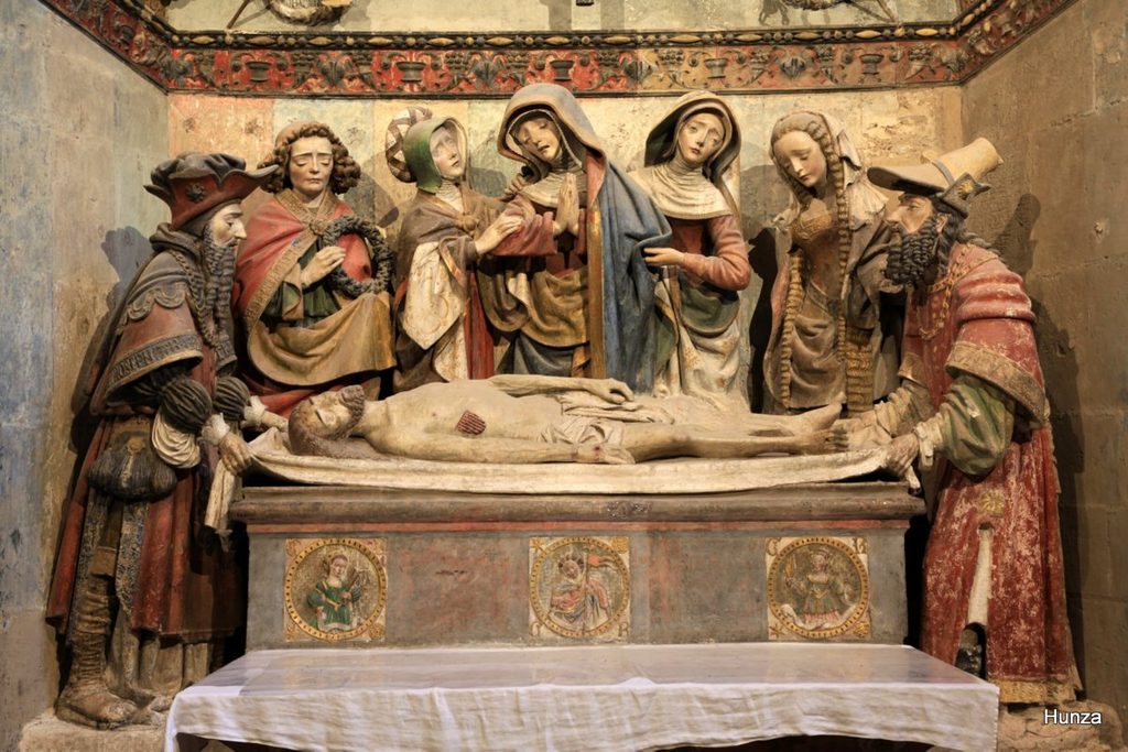 Mise au tombeau dans la cathédrale de Rodez