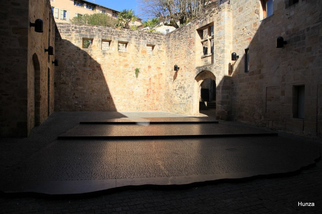 Place des Écritures à Figeac