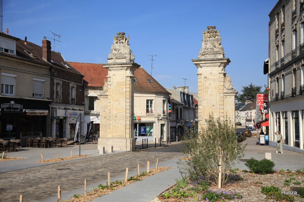 Porte de Paris à Crépy-en-Valois