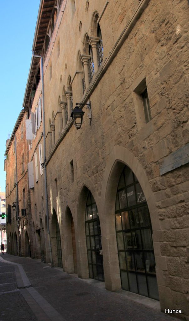 Maison médiévale du 13e siècle dans la rue Caviale à Figeac